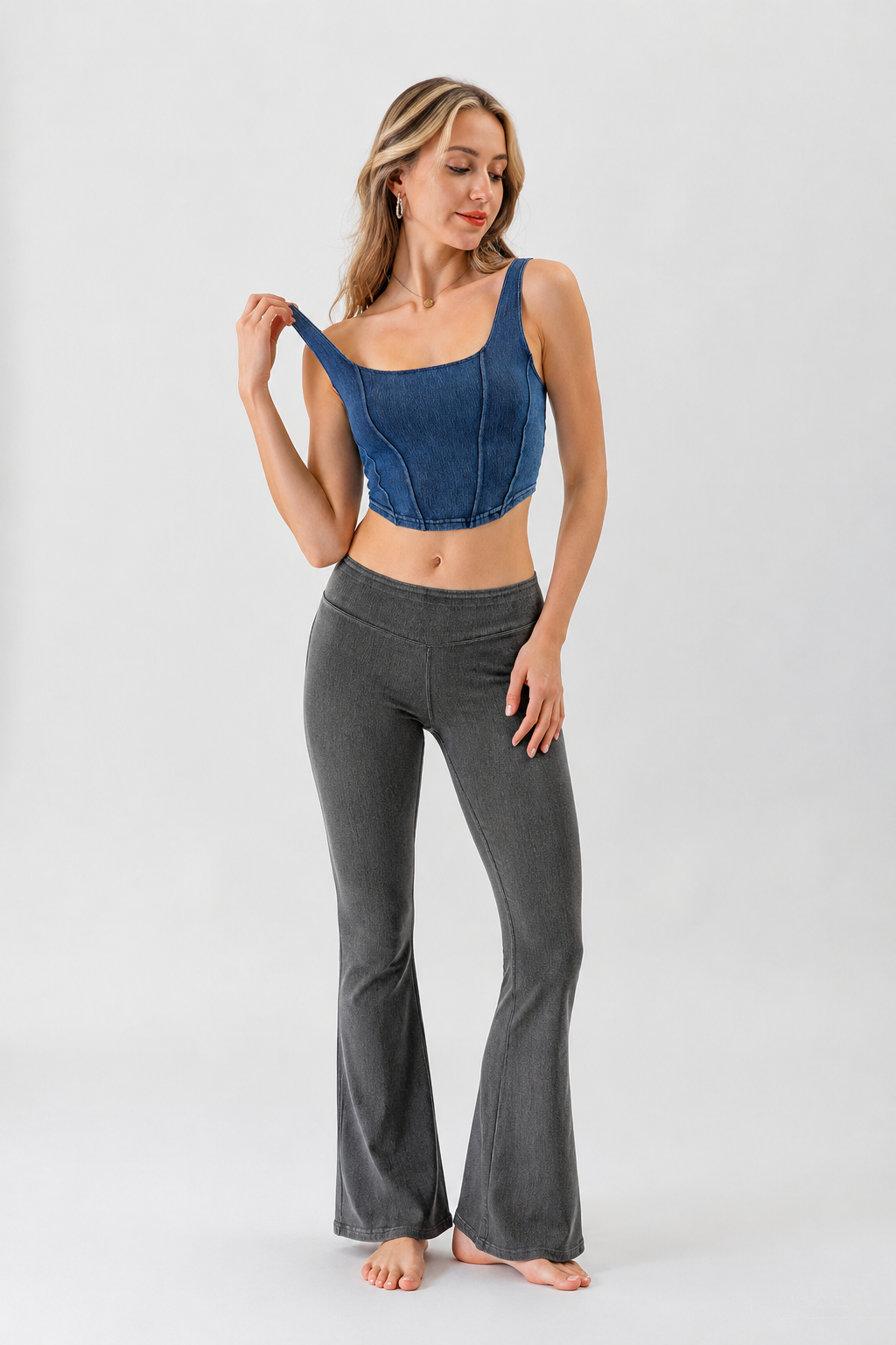 MOVE EASY. LOOK AMAZING.