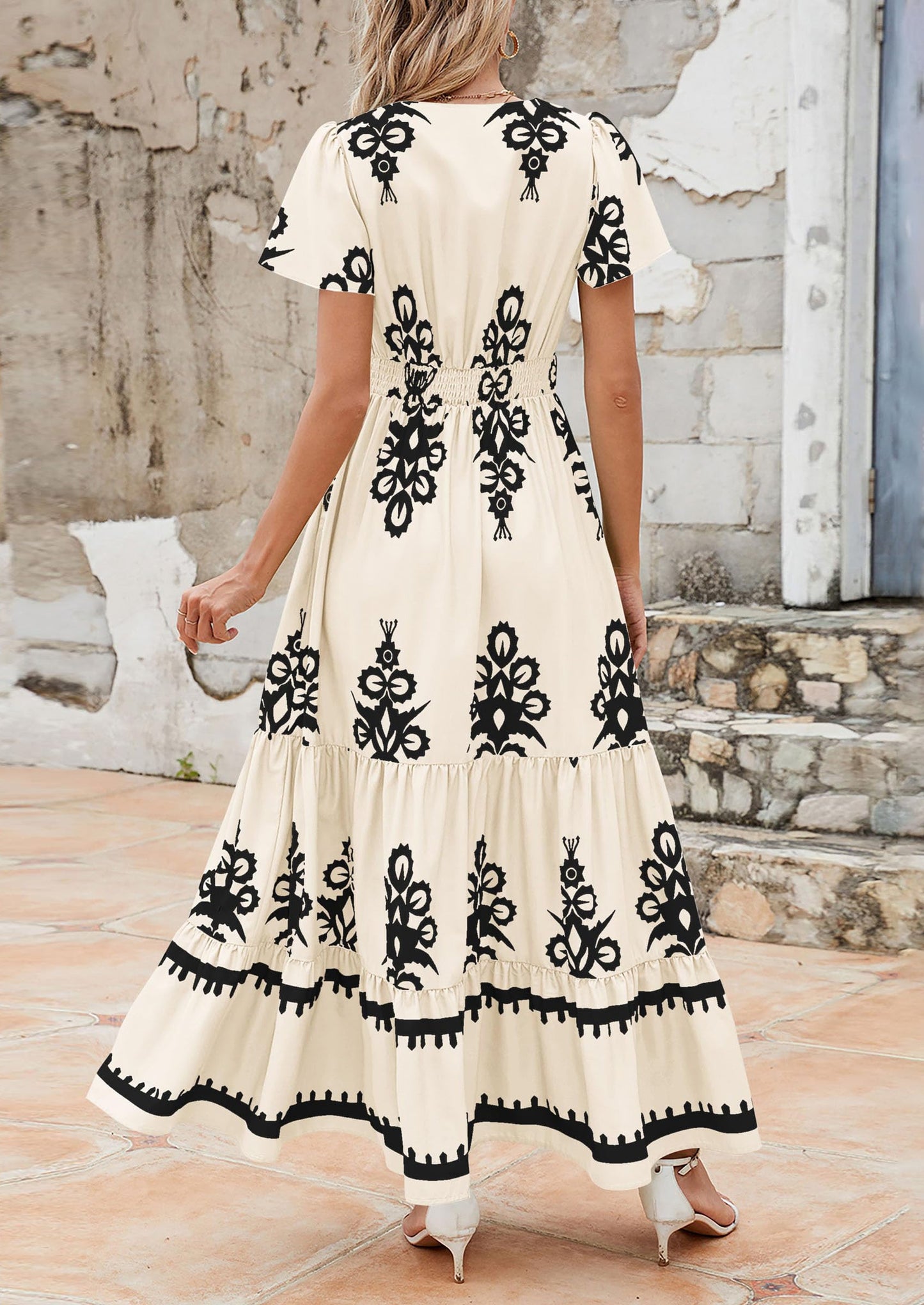 Womens Casual V Neck Boho Maxi Dress Flowy Aline Bell Sleeve Tiered Floral Dresses with Pocket