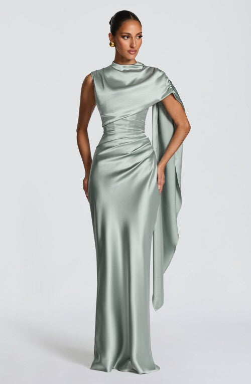 Avendra Maxi Dress - Sage Dress Fardora Premium Exclusive Design