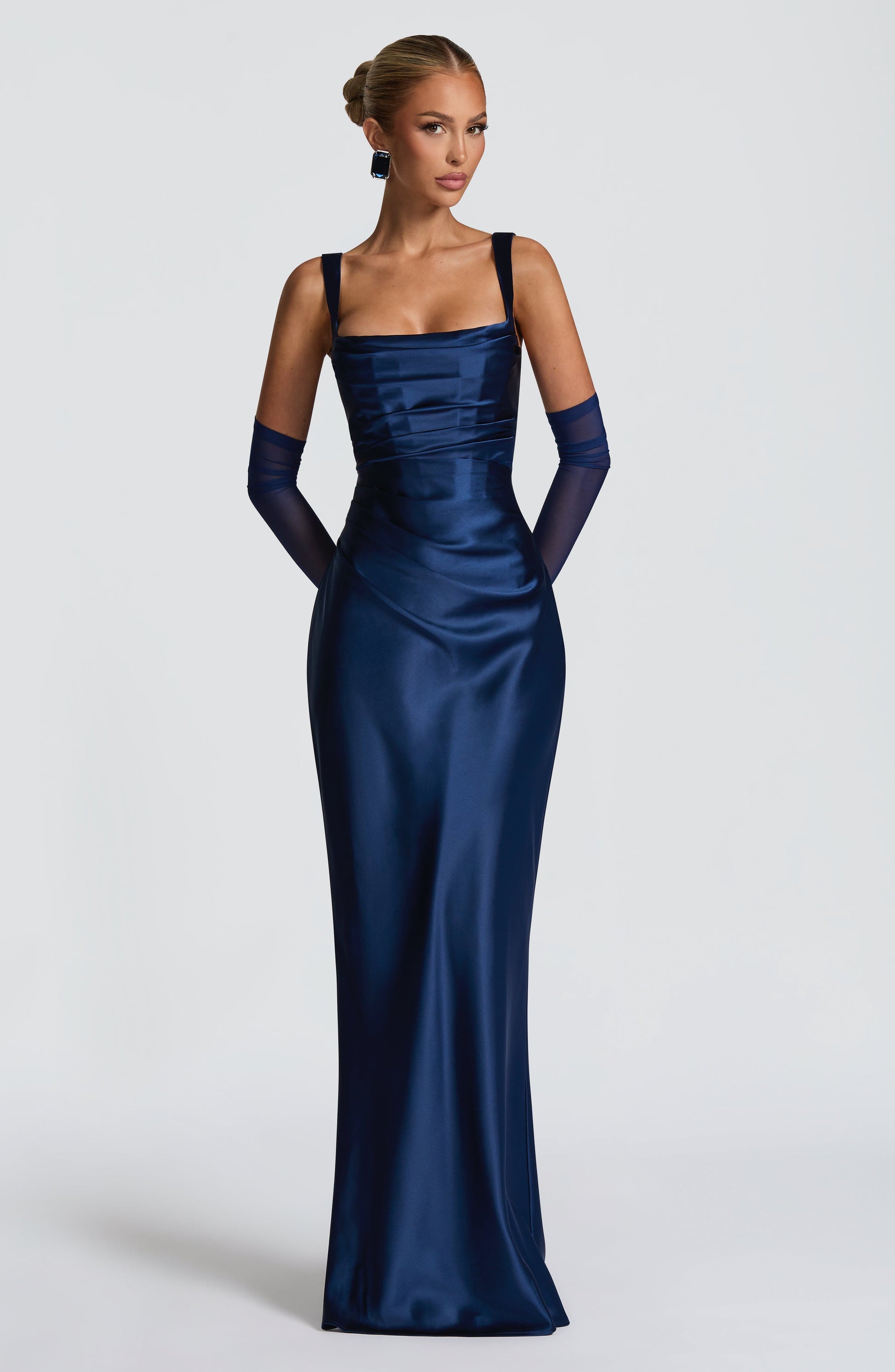 Calanthe Maxi Dress - Navy Dress Fardora Premium Exclusive Design
