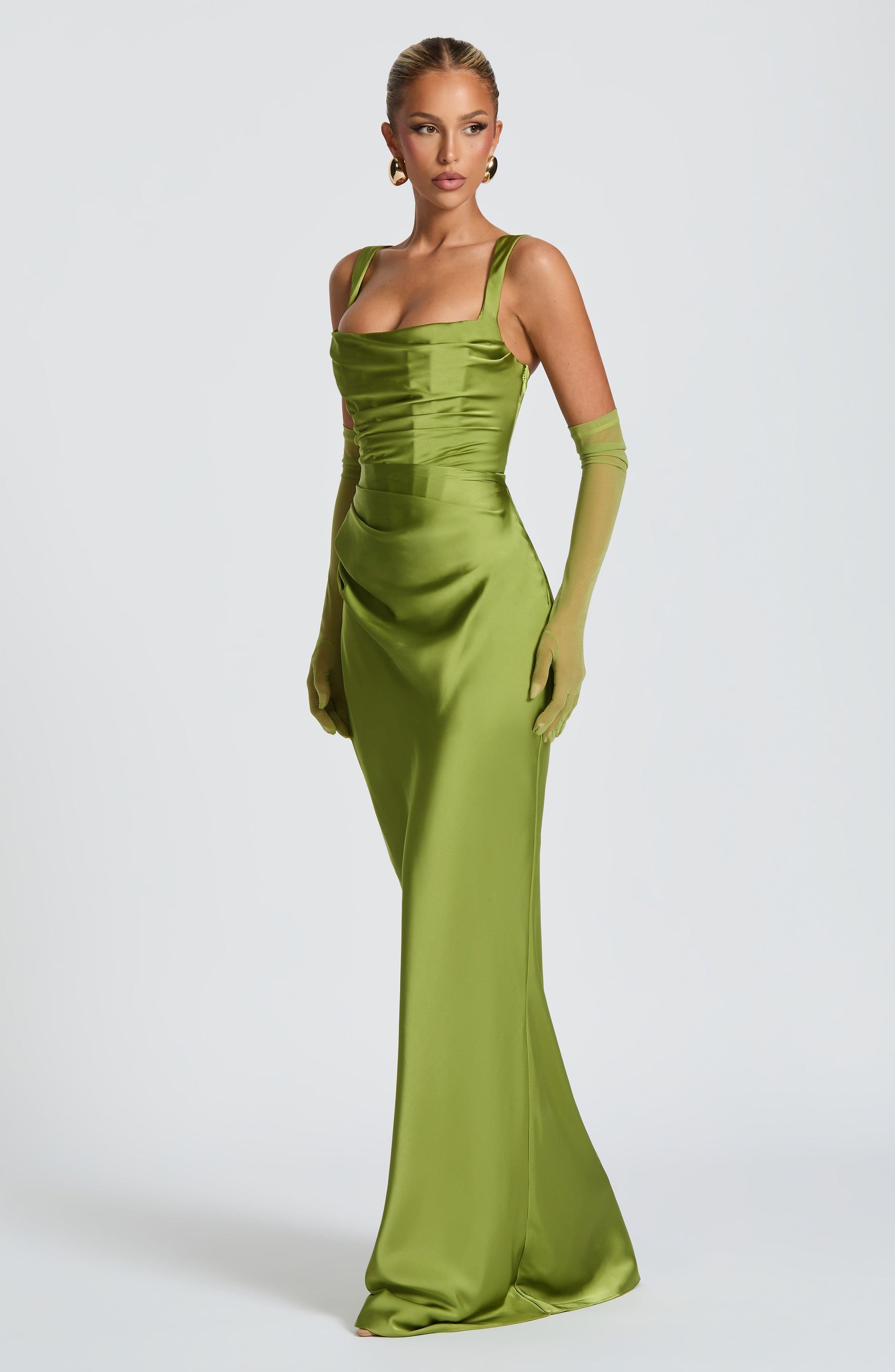 Calanthe Maxi Dress - Olive Dress Fardora Premium Exclusive Design