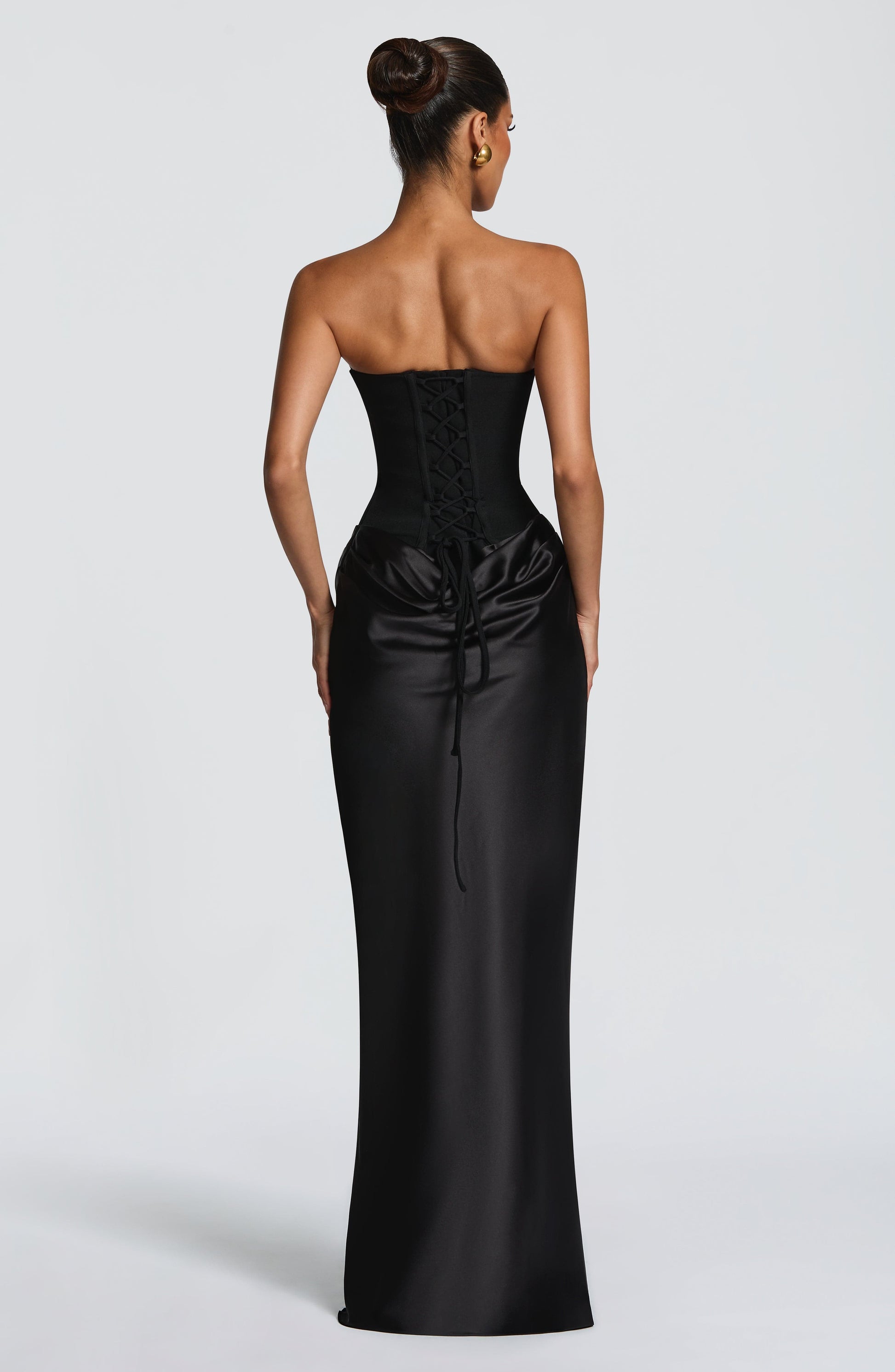 Maggie Maxi Dress - Black Dress Fardora Premium Exclusive Design