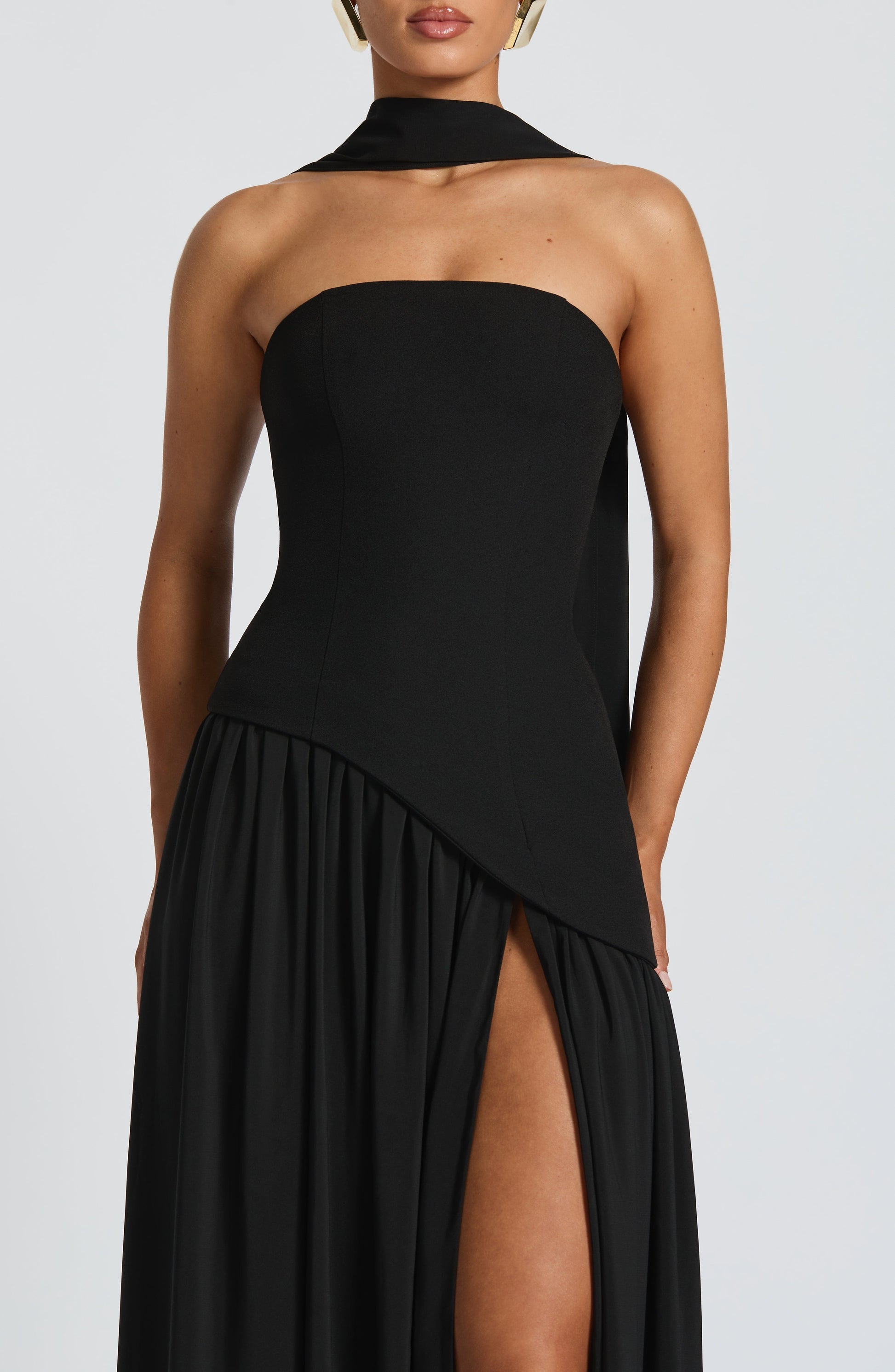 Maliyah Maxi Dress - Black Dress Fardora Premium Exclusive Design