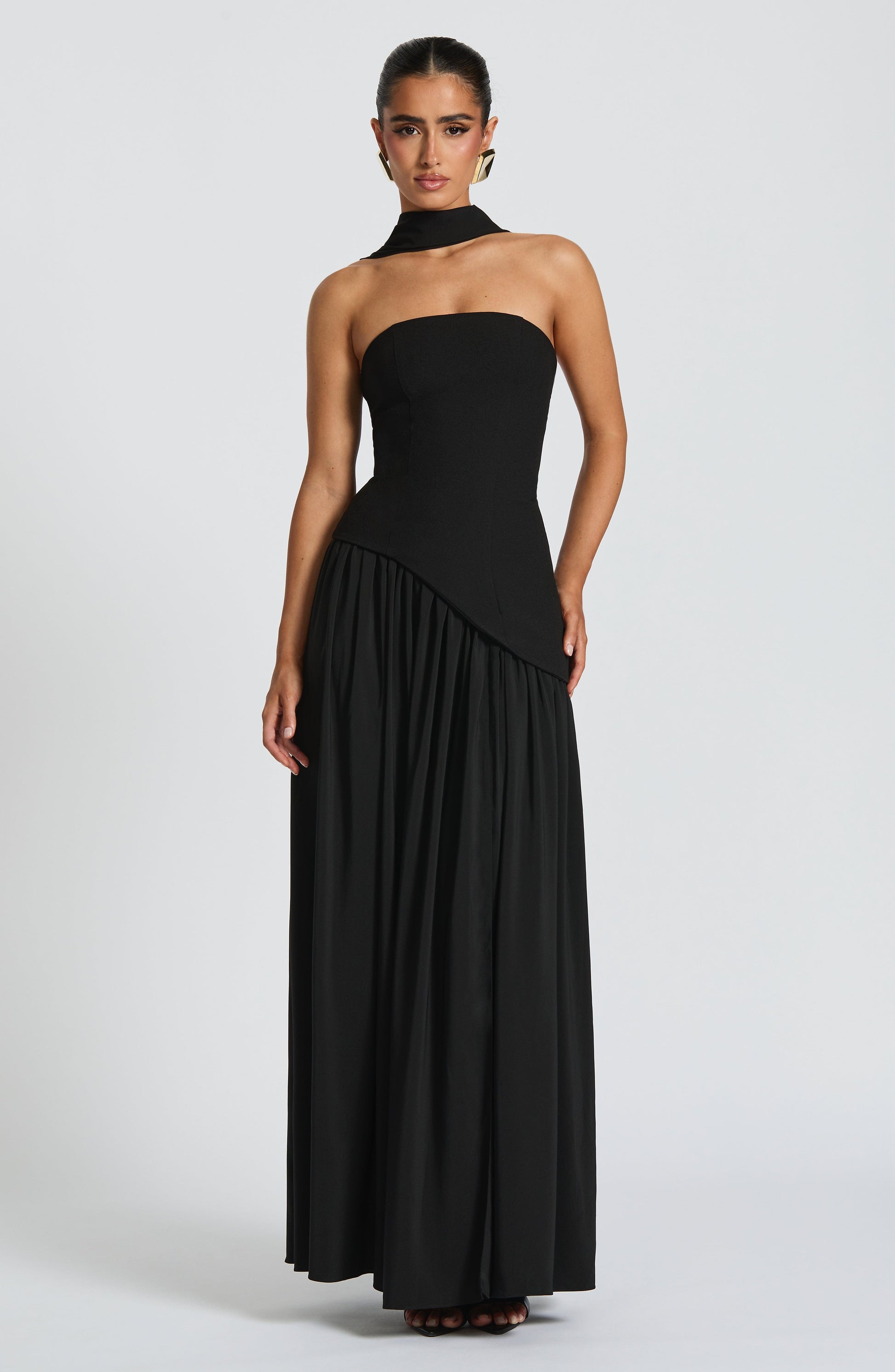 Maliyah Maxi Dress - Black Dress Fardora Premium Exclusive Design
