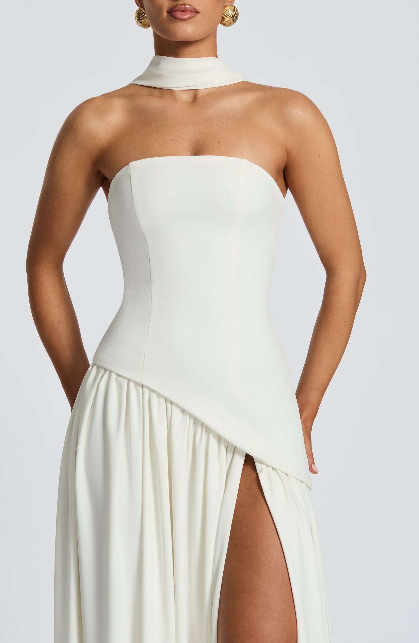 Maliyah Maxi Dress - Ivory Dress Fardora Premium Exclusive Design