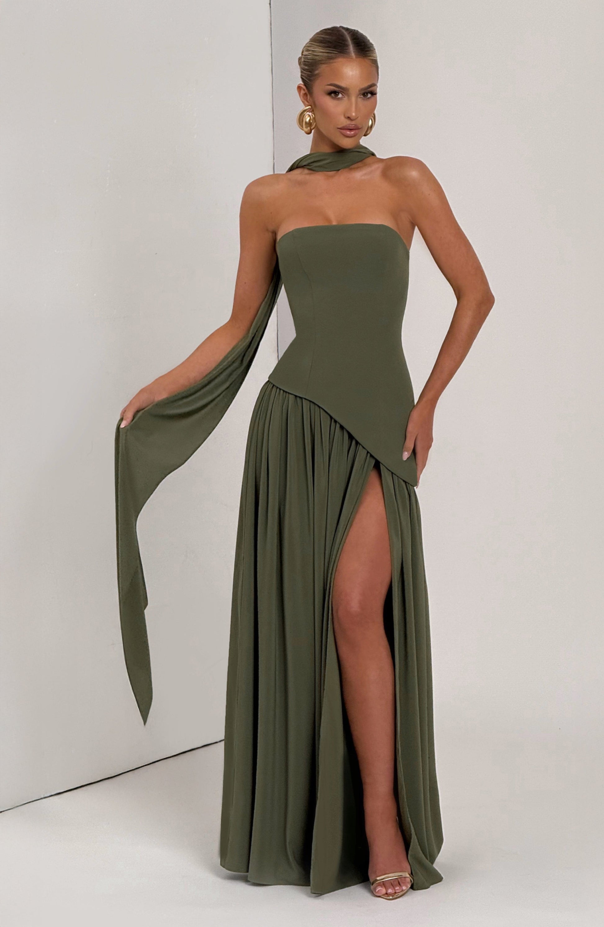 Maliyah Maxi Dress - Khaki Dress Fardora Premium Exclusive Design