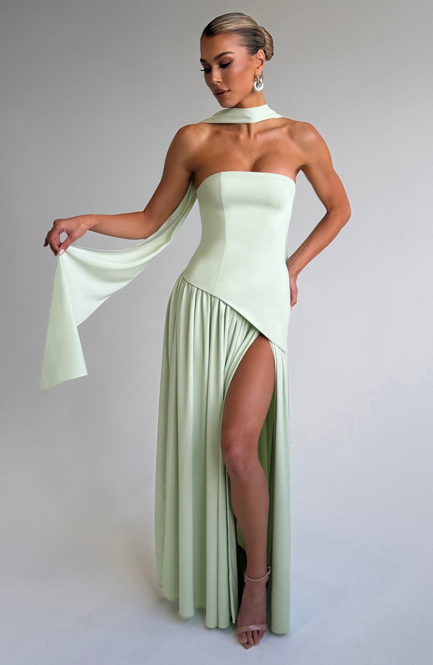 Maliyah Maxi Dress - Mint Dress Fardora Premium Exclusive Design