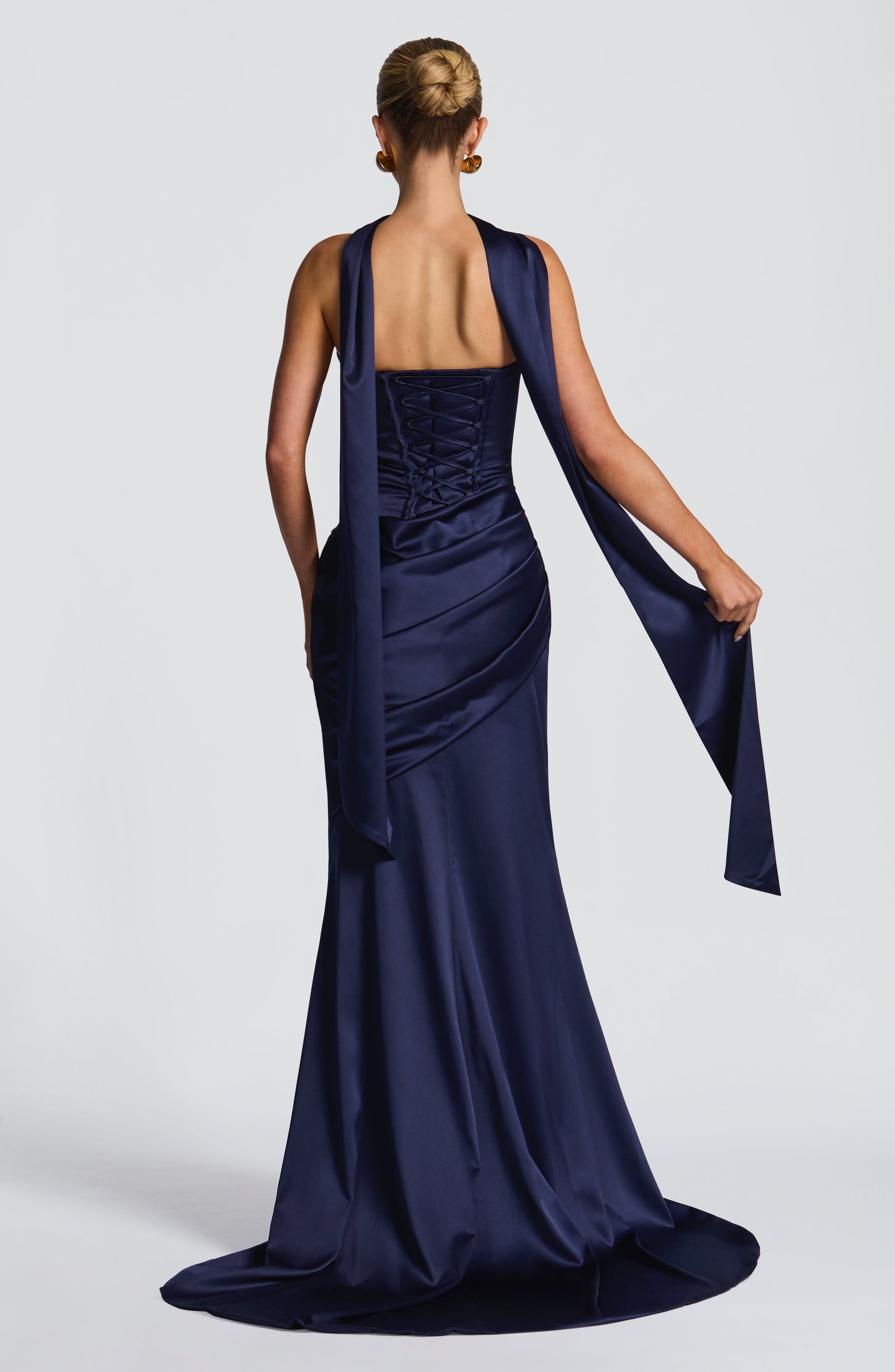 Sybil Scarf - Navy Accessories ONE SIZE Fardora Premium Exclusive Design