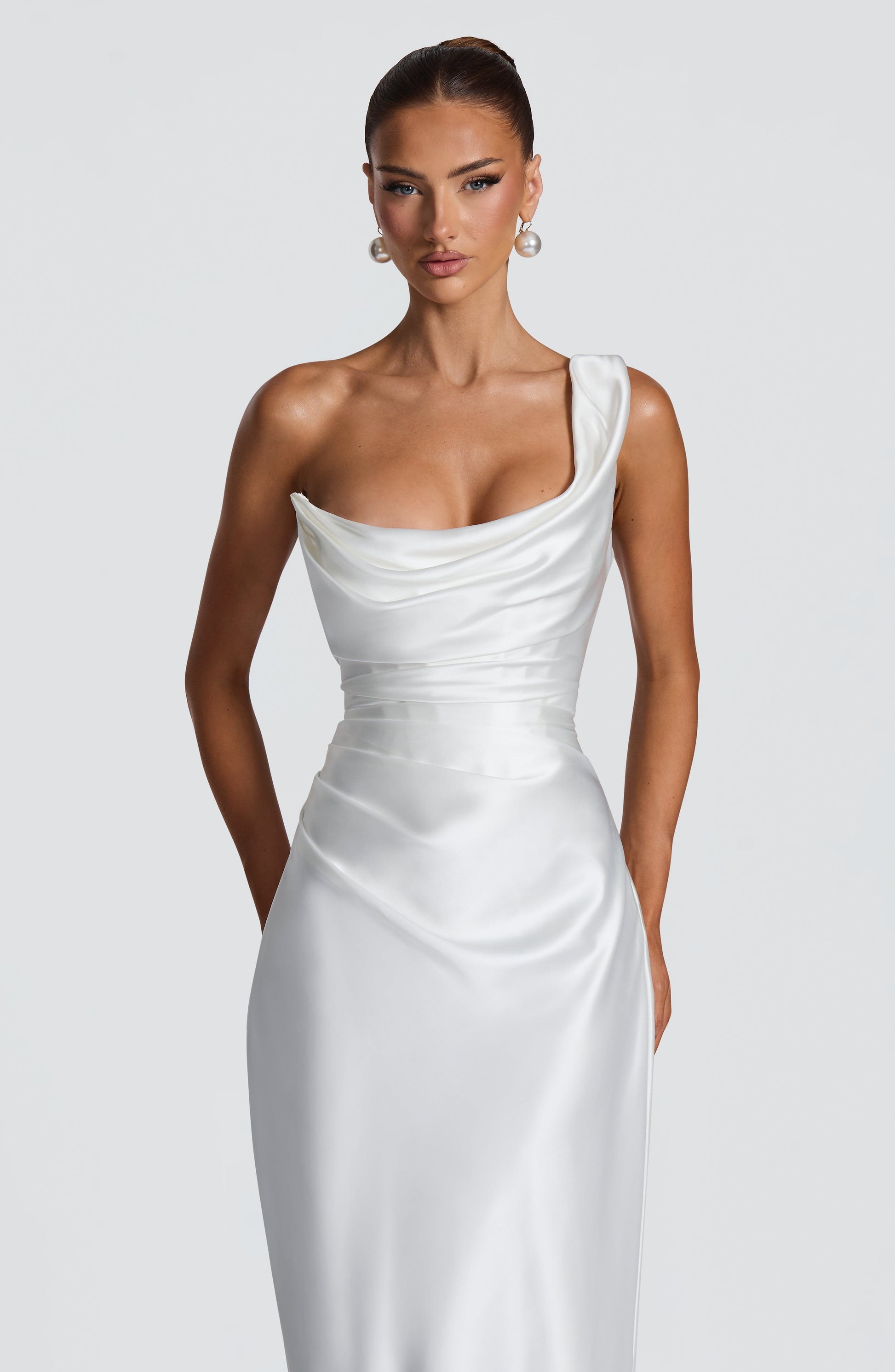 Thalassa Maxi Dress - Ivory Dress Fardora Premium Exclusive Design