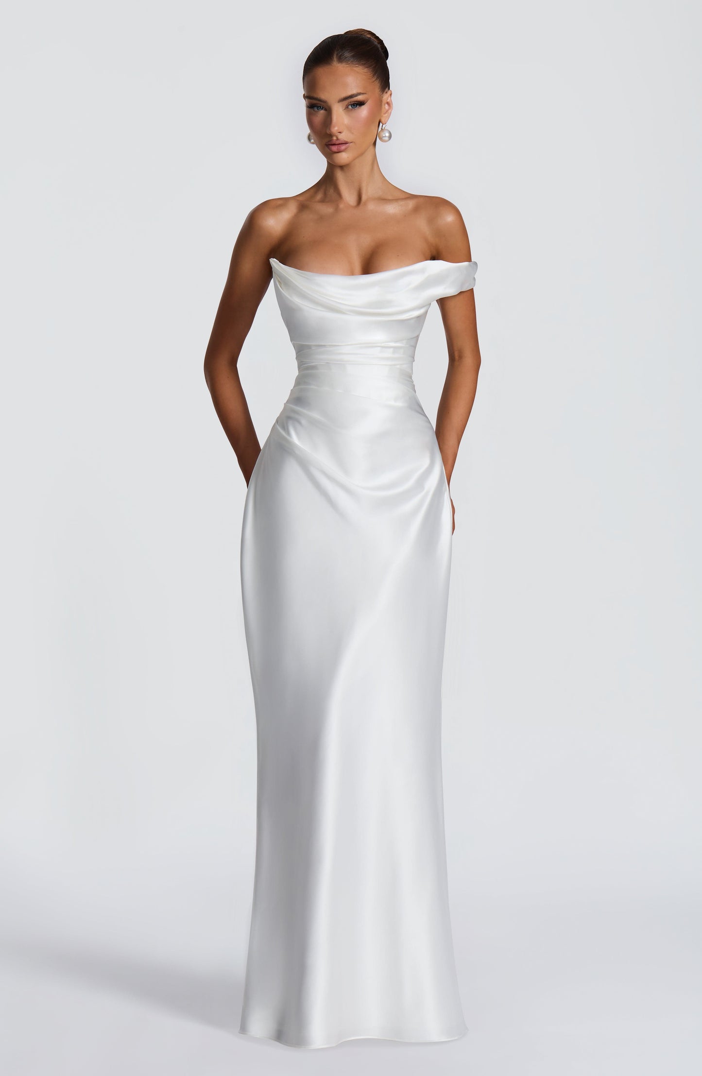 Thalassa Maxi Dress - Ivory Dress Fardora Premium Exclusive Design
