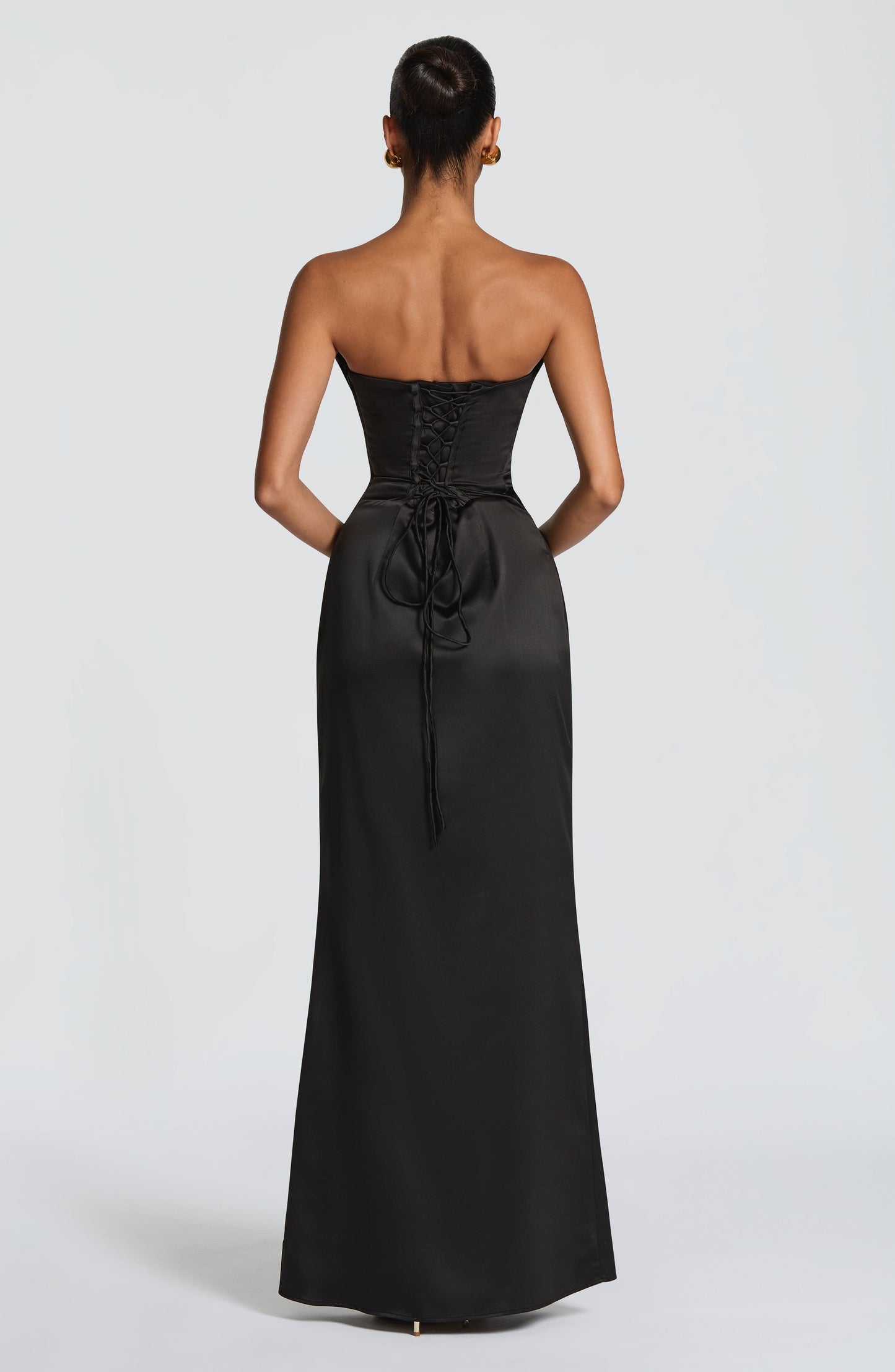Vessa Maxi Dress - Black Dress Fardora Premium Exclusive Design