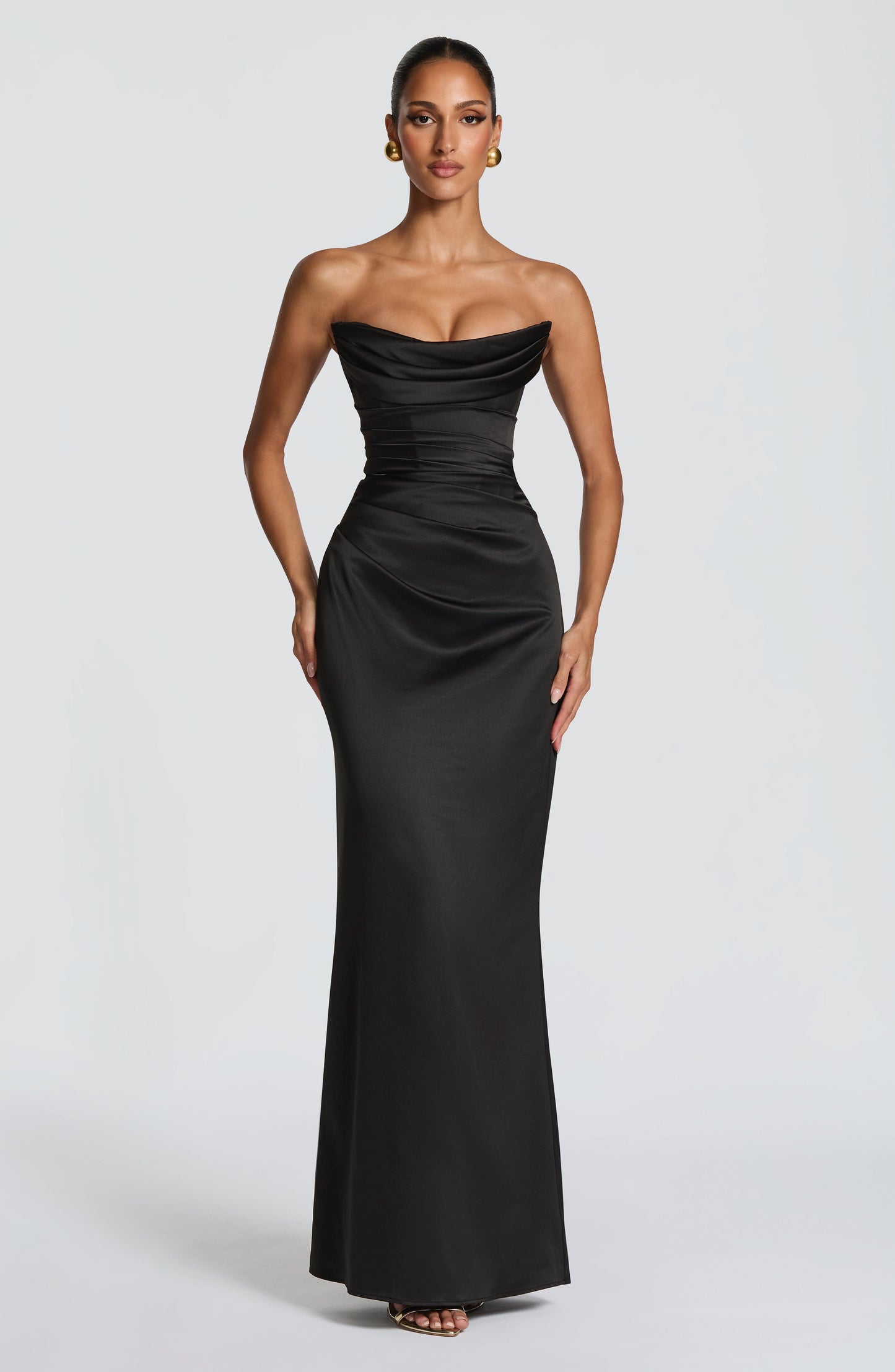Vessa Maxi Dress - Black Dress XS Fardora Premium Exclusive Design