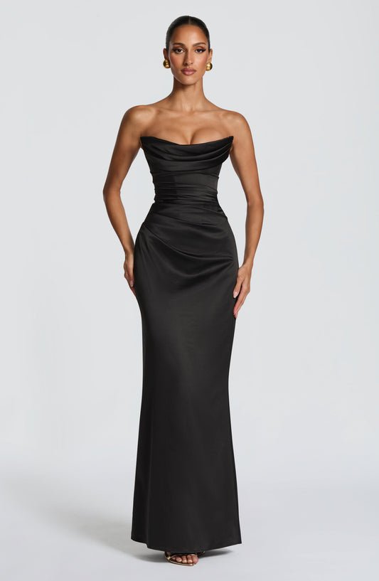 Vessa Maxi Dress - Black Dress XS Fardora Premium Exclusive Design