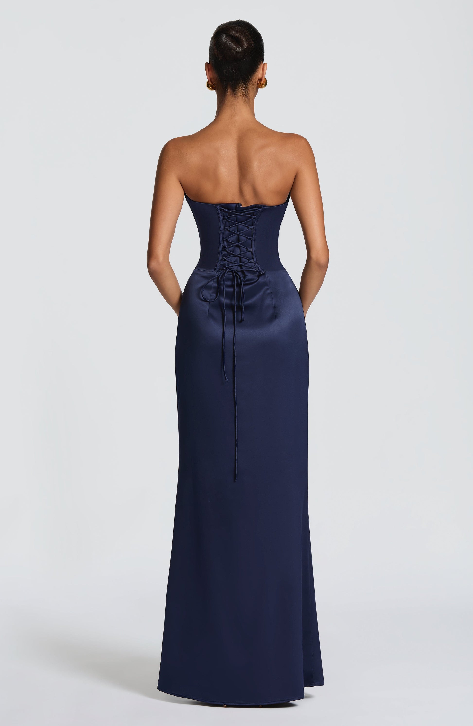 Vessa Maxi Dress - Navy Dress Fardora Premium Exclusive Design
