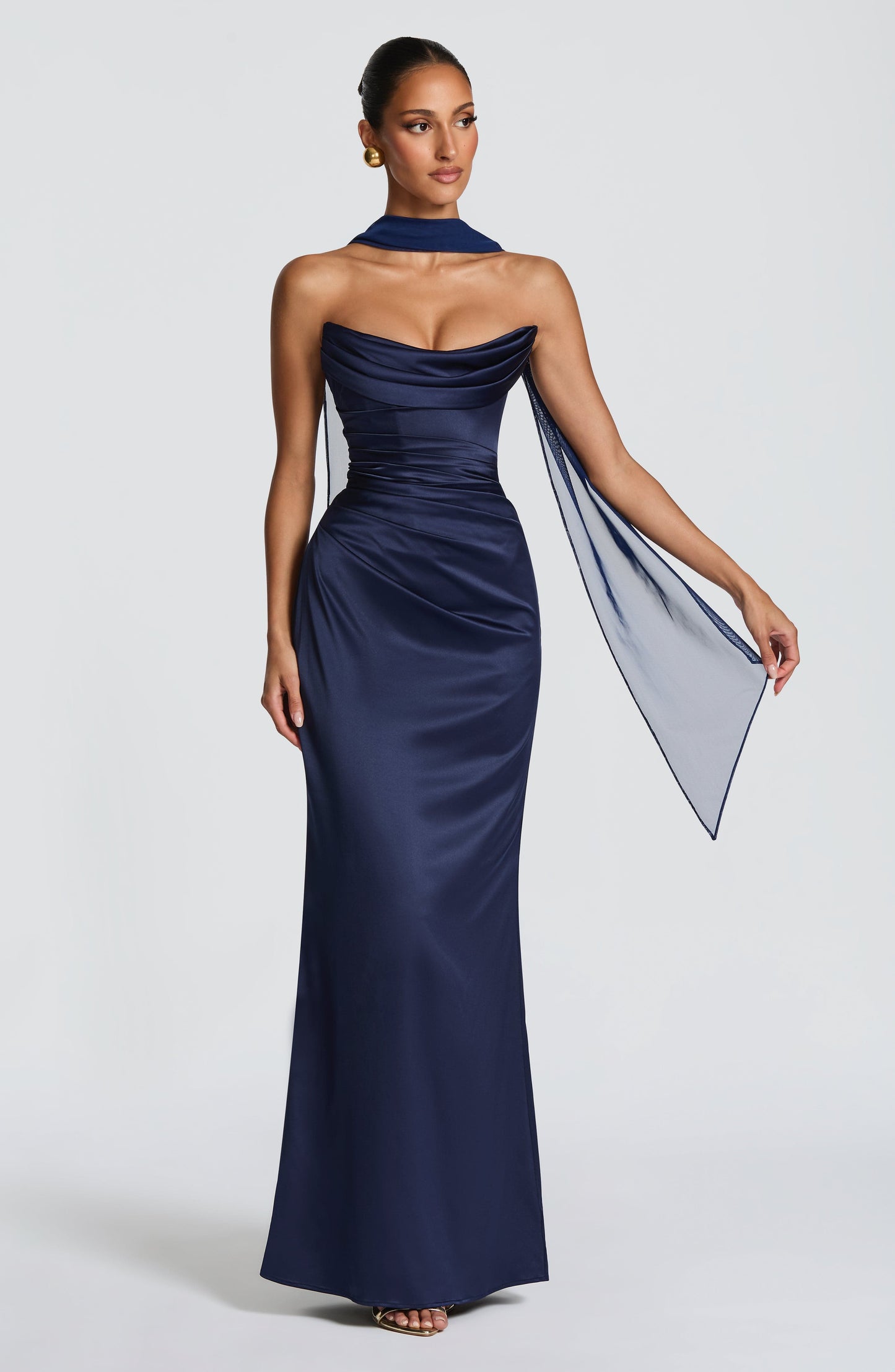 Vessa Maxi Dress - Navy Dress Fardora Premium Exclusive Design