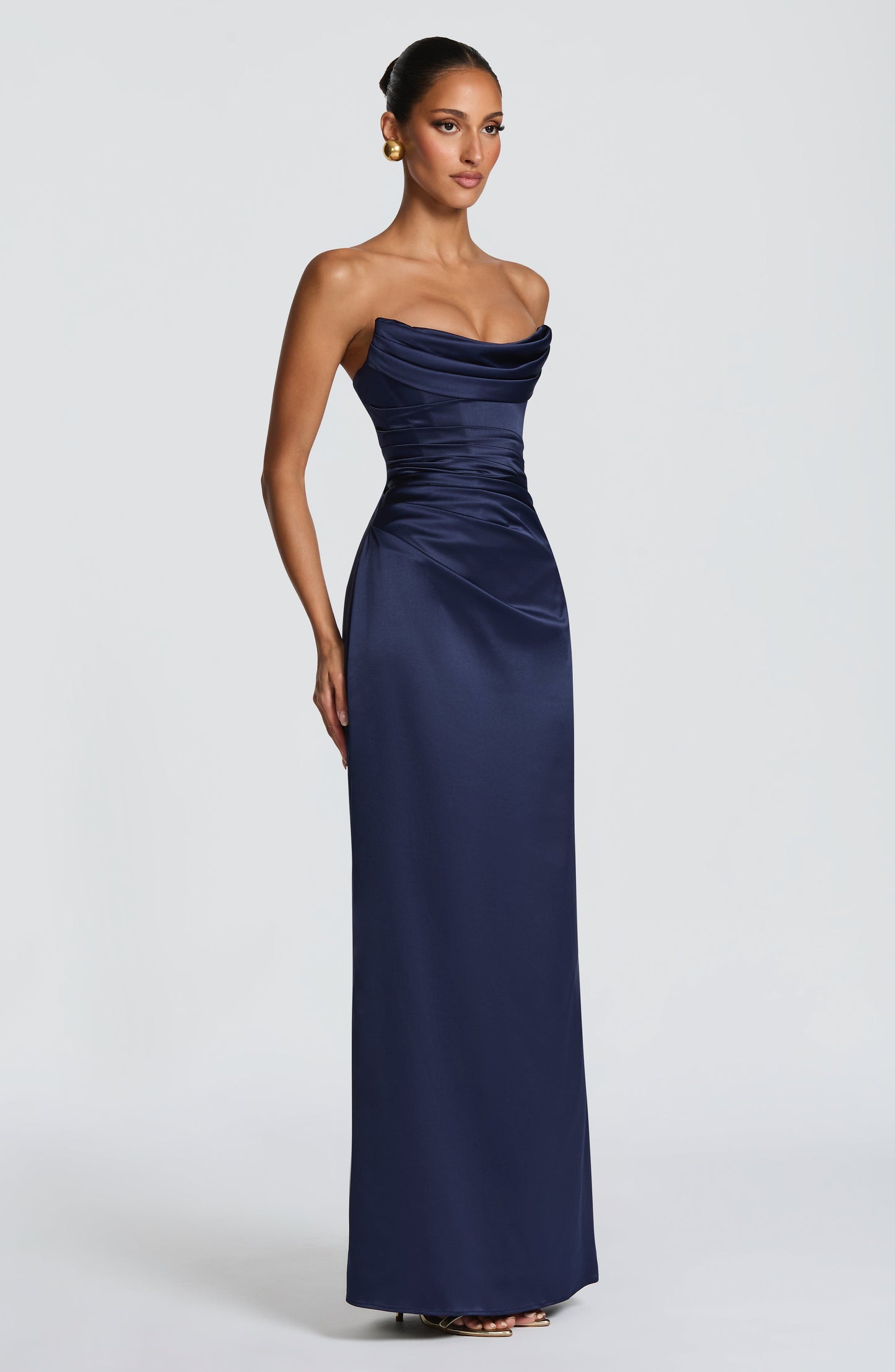 Vessa Maxi Dress - Navy Dress Fardora Premium Exclusive Design