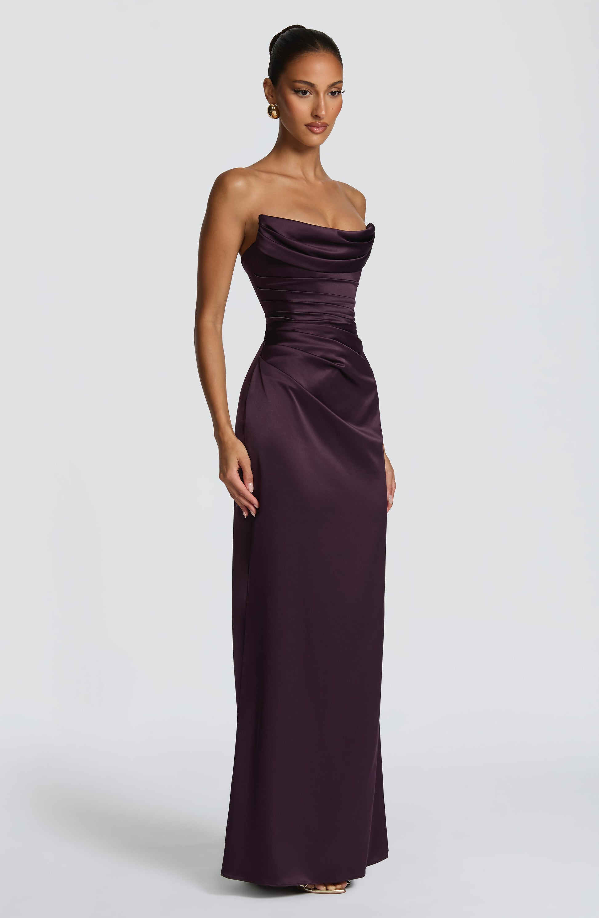 Vessa Maxi Dress - Plum Dress Fardora Premium Exclusive Design